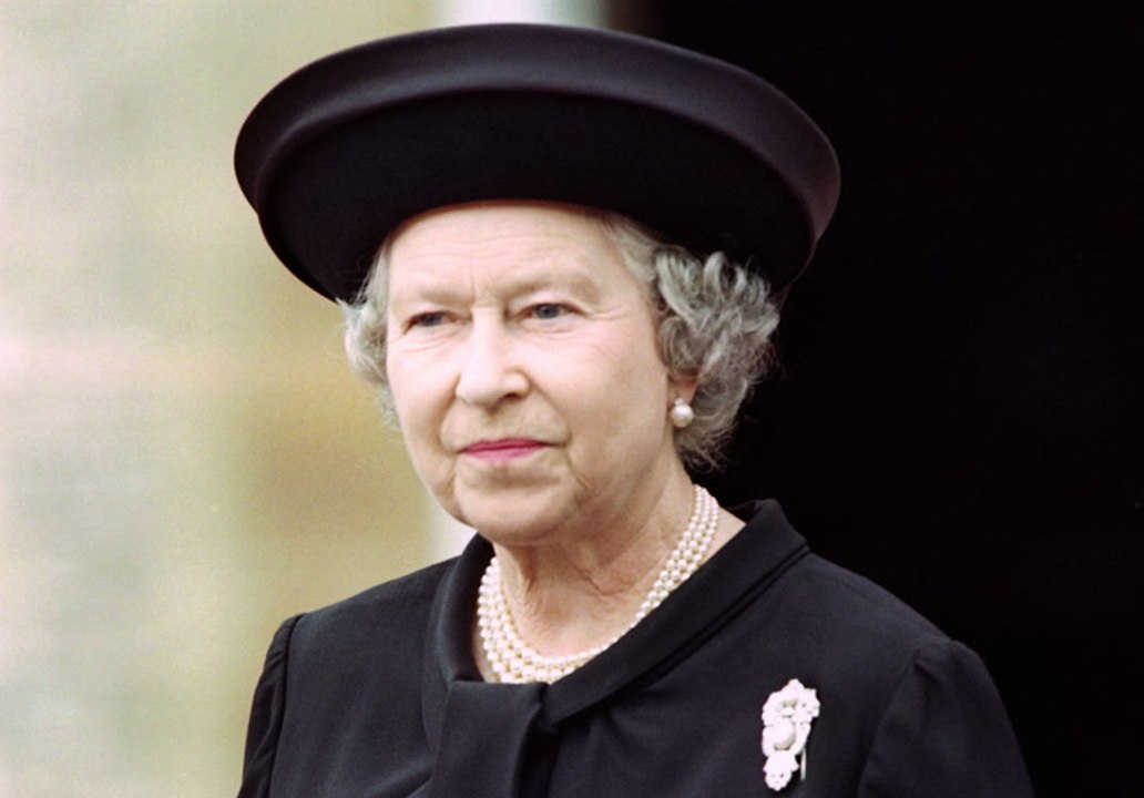 Differences Between Princess Diana and Queen Elizabeth's Funerals