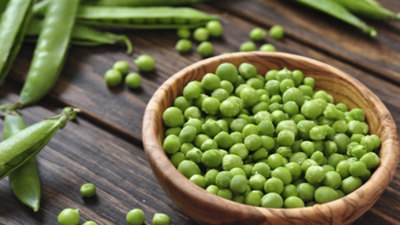 मटर की तासीर गर्म है या ठंडी | मटर की तासीर कैसी होती है | Boldsky *Health