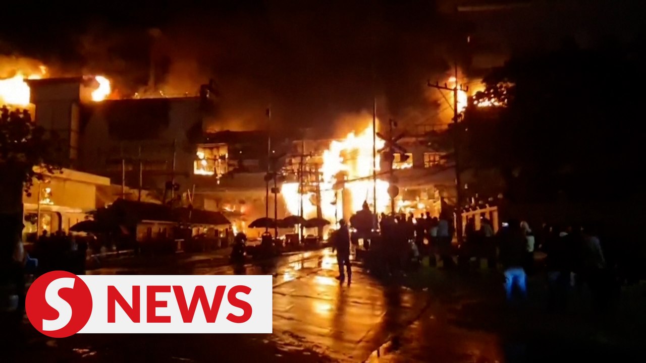 Casino blaze at Cambodia-Thailand border kills 7