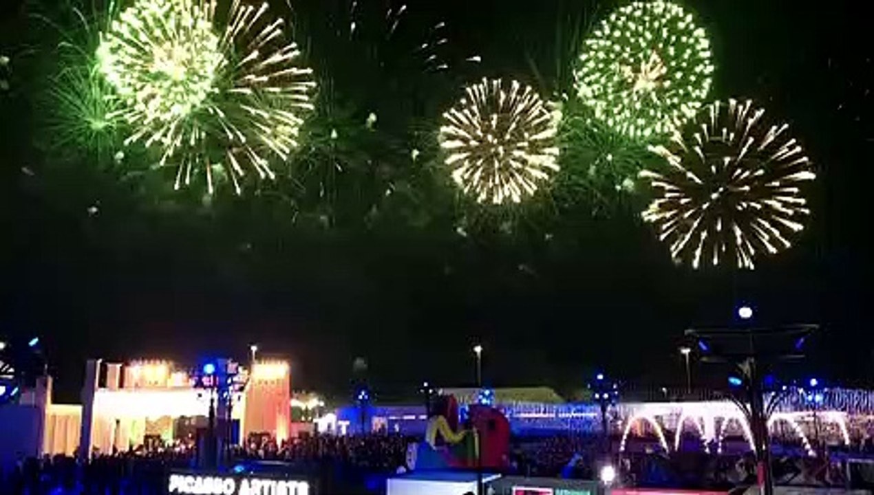 Abu Dhabi fireworks