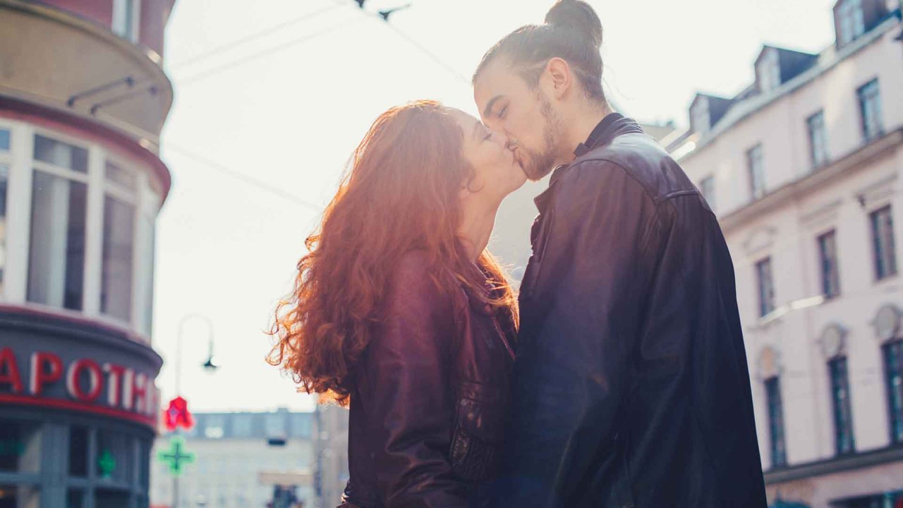 Traumdeutung Kuss: Das will dir dein Unterbewusstsein sagen