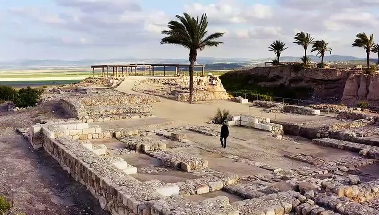 The Secrets To Civilization 1of3 Bronze Age Catastrophe