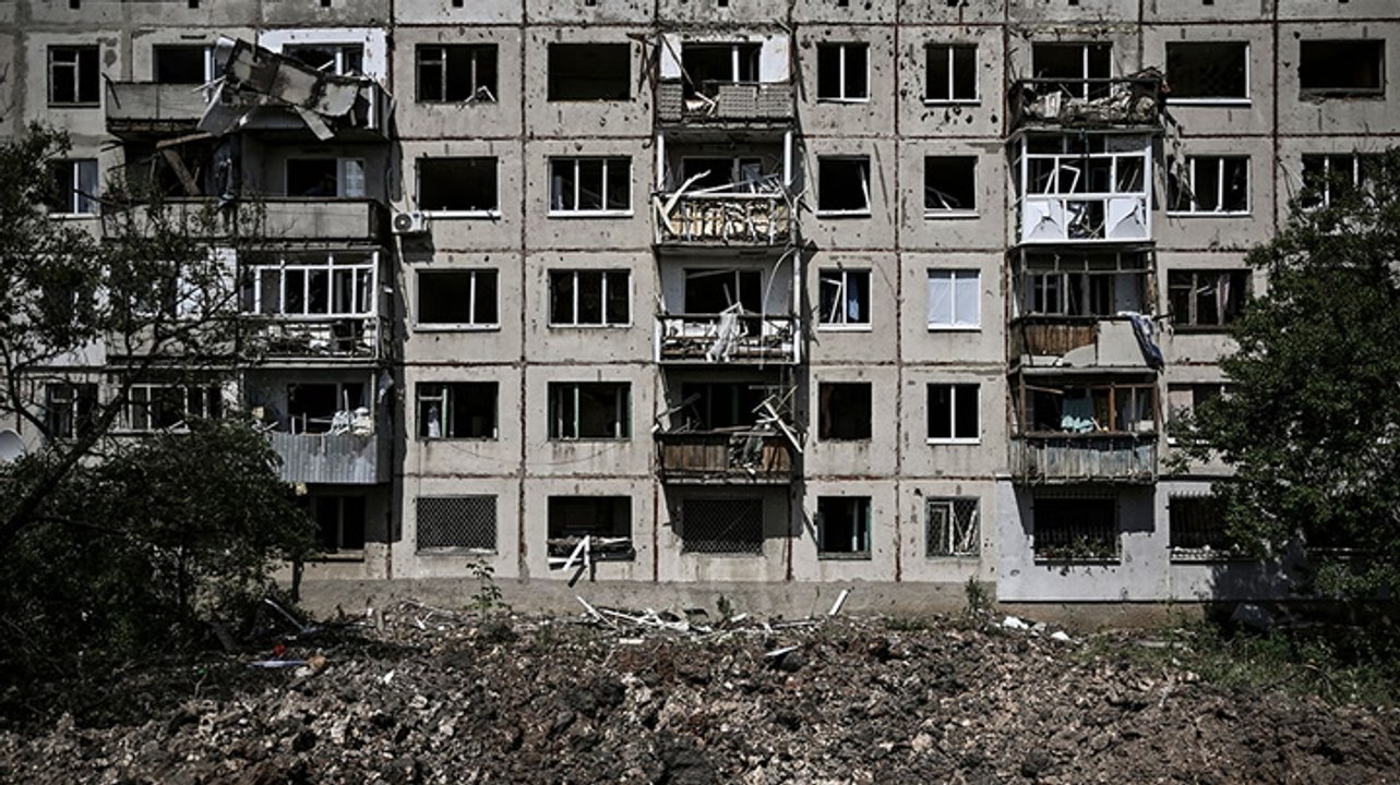 Ukraine war: Russia claims to have taken control of salt mine town Soledar