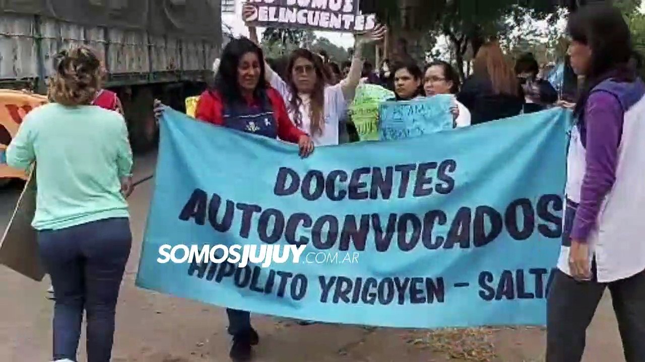Marcha docente en Libertador