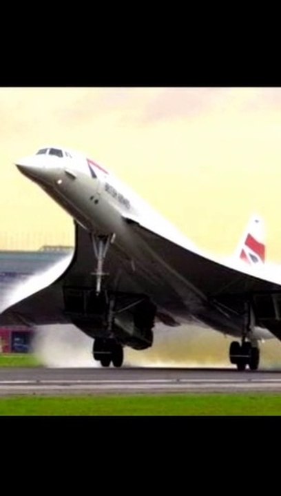 Why we stop using concorde aircrafts . The concorde aircraft