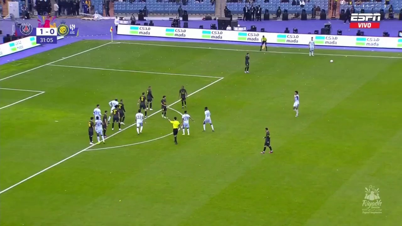 PARTIDAZO! MESSI, CRISTIANO_ PSG 5-4 Riyadh - ARABIA SAUDUTA -  RESUMEN