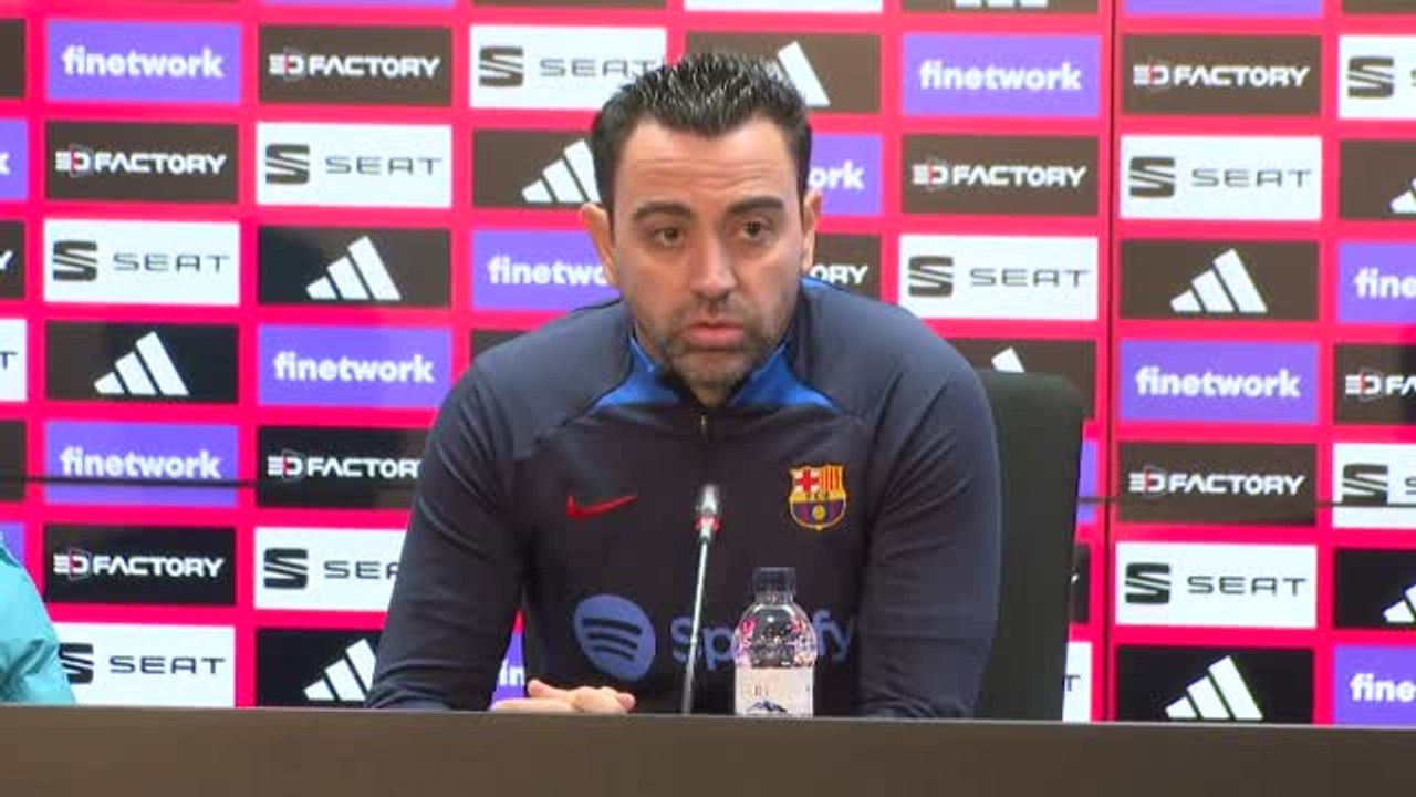 Xavi: "Cuando Gavi va a la selección es una maravilla y cuando juega en el Barça se pasa de la raya"