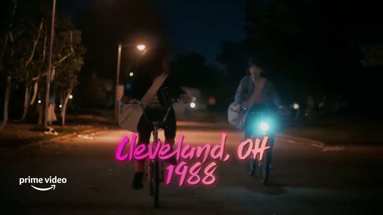 Paper Girls | show | 2022 | Official Trailer