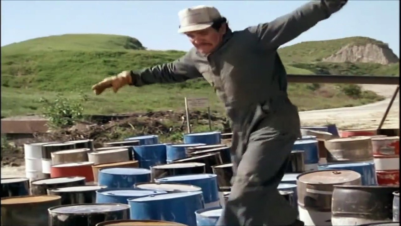 Tremors 2: Aftershocks | movie | 1996 | Official Trailer