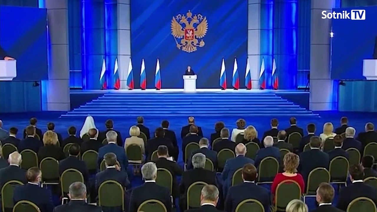 ТРУХА И ДИКТАТУРА