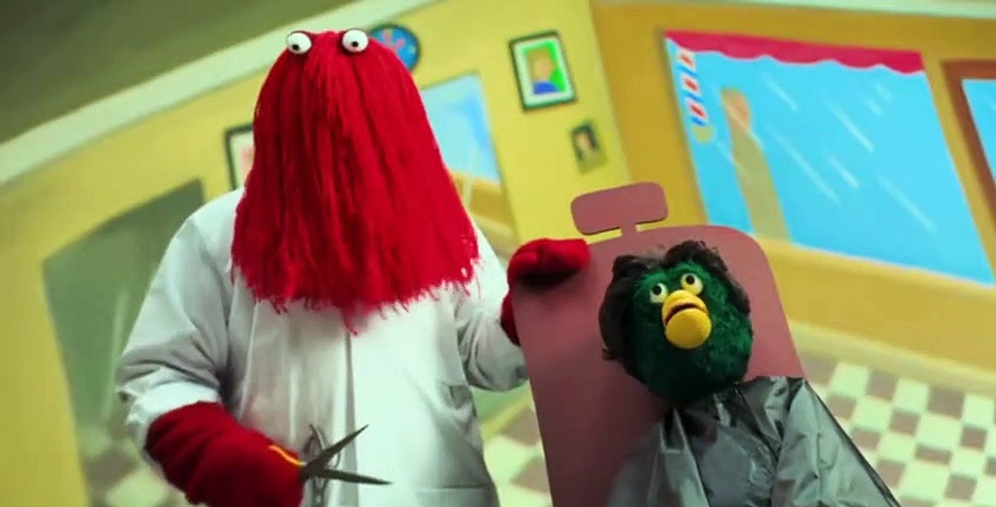 Don't Hug Me I'm Scared S01 E01