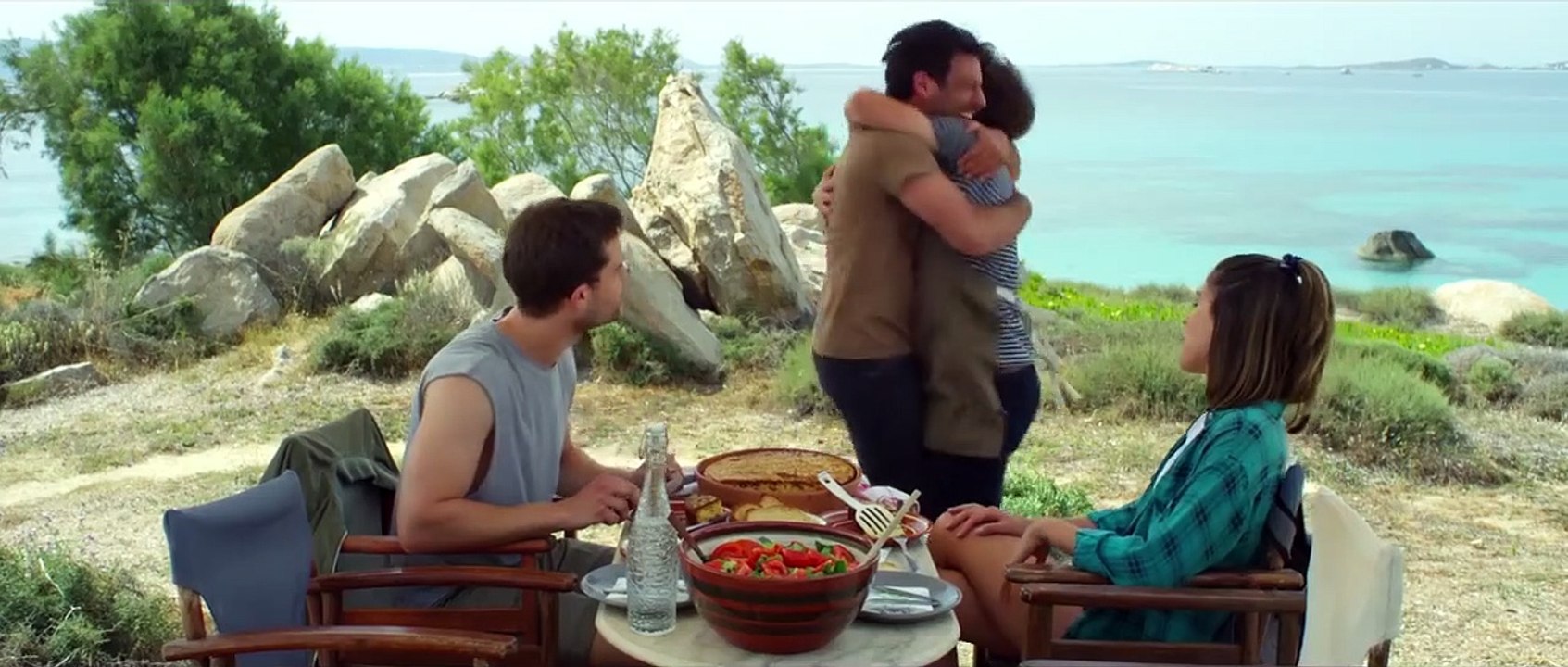 Περιμένοντας τη Νονά | movie | 2019 | Official Trailer