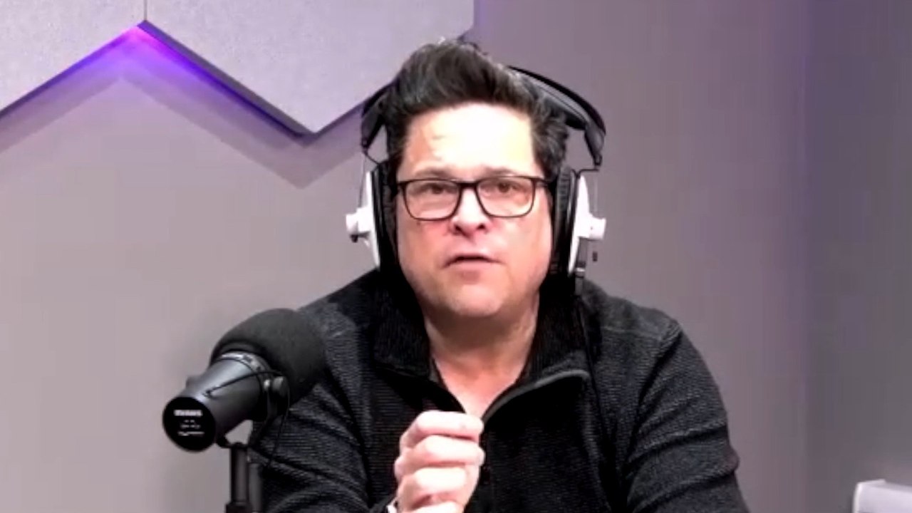 TV star Dom Joly discusses data banks, a new initiative for those struggling with mobile and internet bills