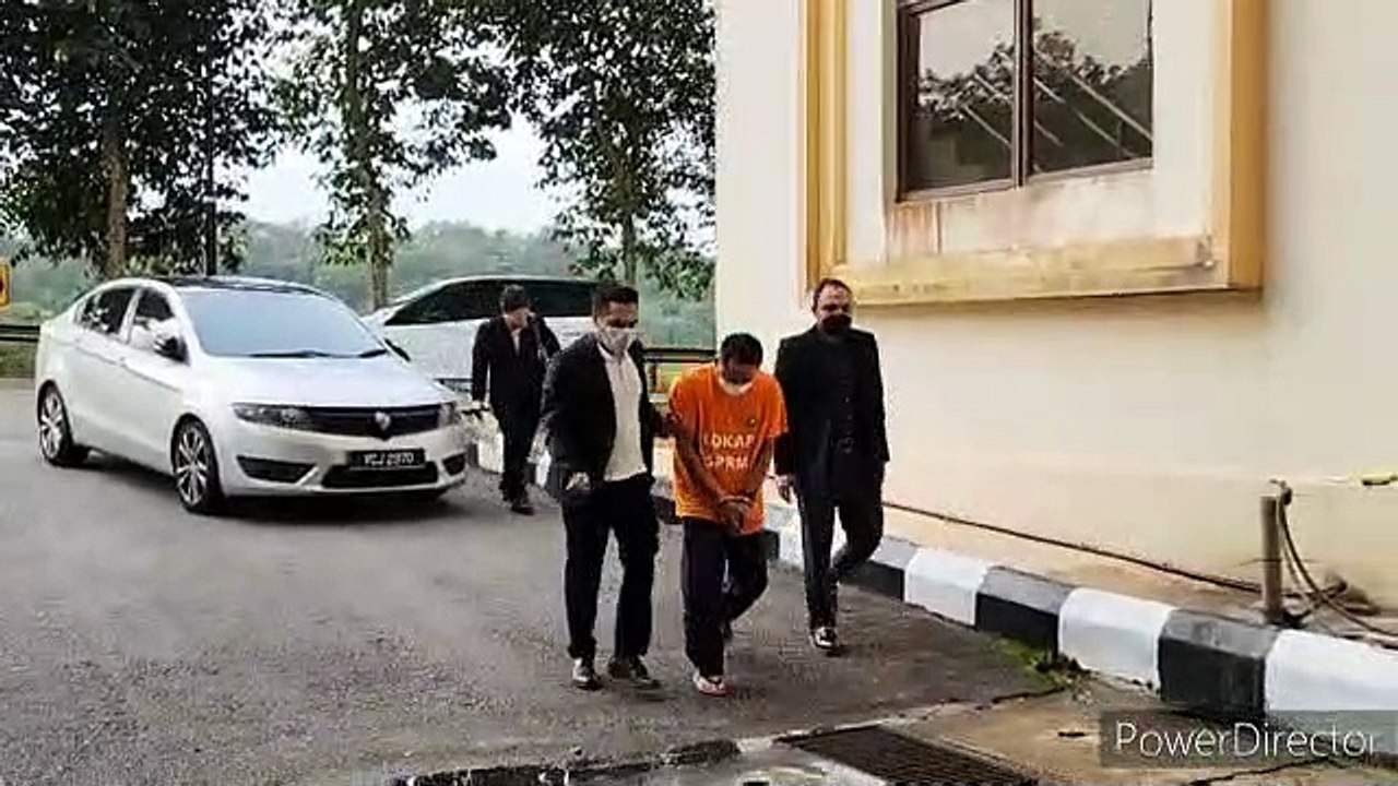 5年收承包商逾51万   工程局助理工程师    被捕