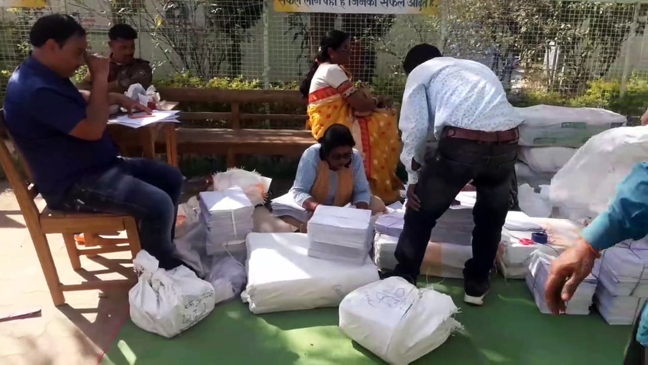 बोर्ड परीक्षा शुरु होने में तीन दिन बाकी, प्रश्नपत्र पहुंचे थाने