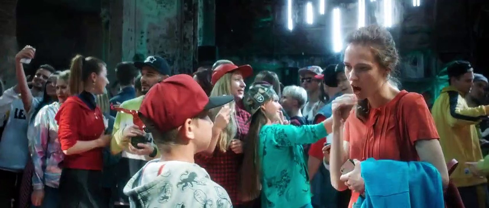 Feel the Beat (2020)