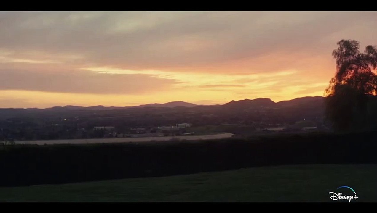 Miley Cyrus Endless Summer Vacation Tráiler