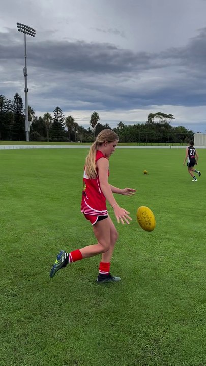 Illawarra AFL Swans Academy training