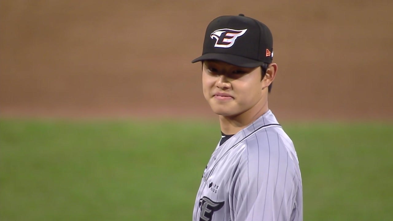 '마운드 유망주' 문동주·강효종·김동주, 나란히 프로 첫 승 / YTN