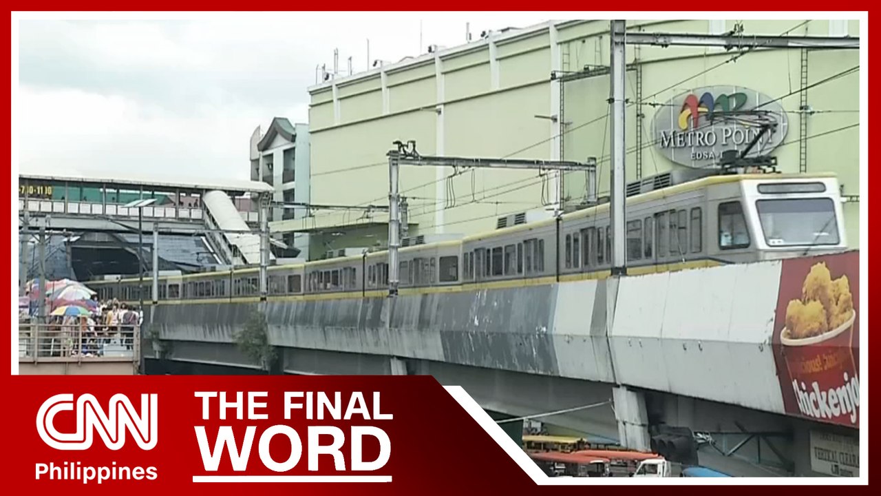 Marcos defers LRT fare hike