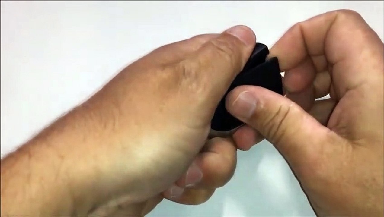 How to Replace the Battery in a 2017 BMW X2 Key Fob