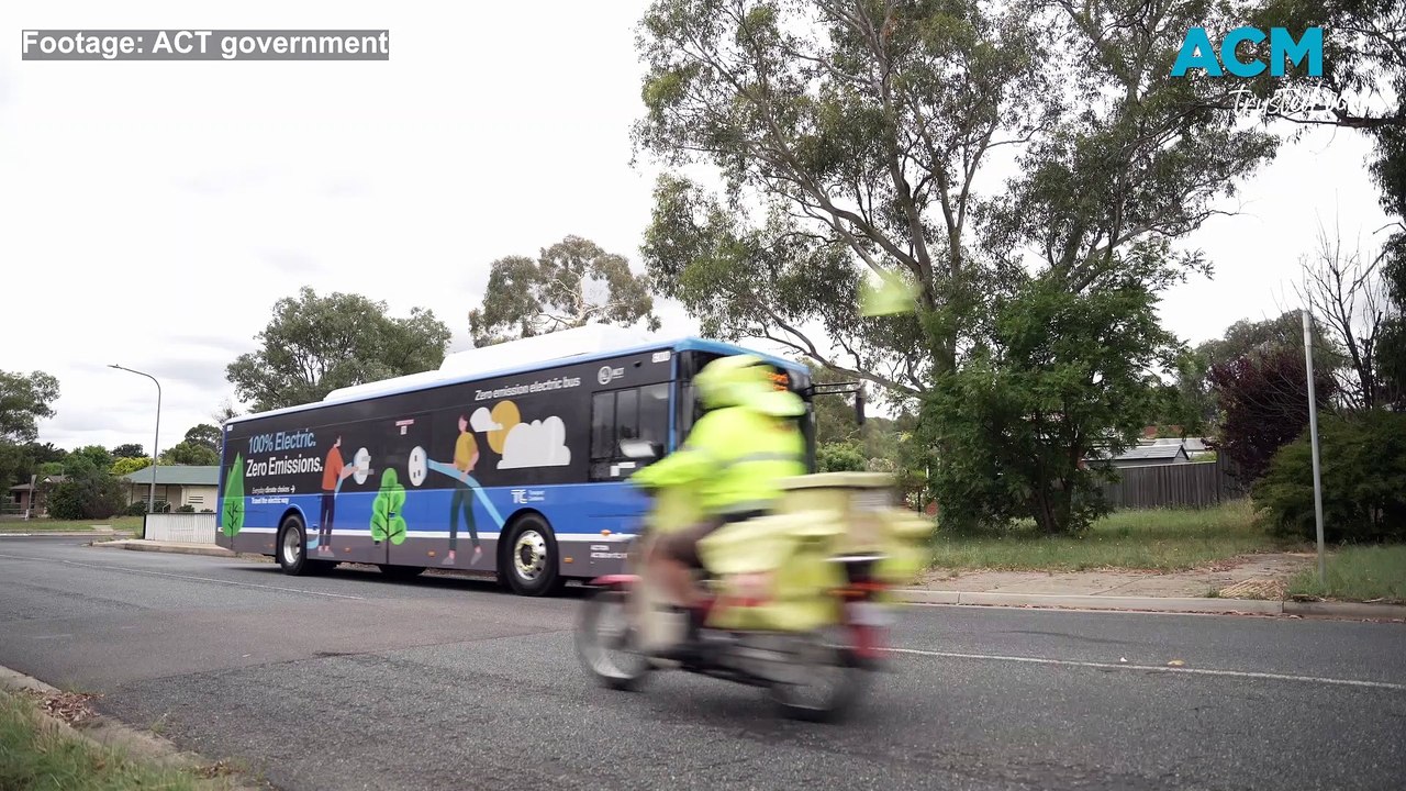 What sound does an electric bus make