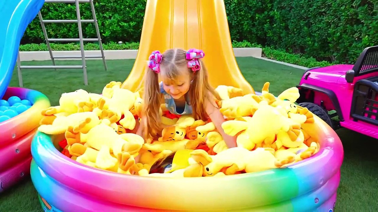 Kids Entertainment Show Diana and Roma Find Oliver's Cars and Other Adventure Stories