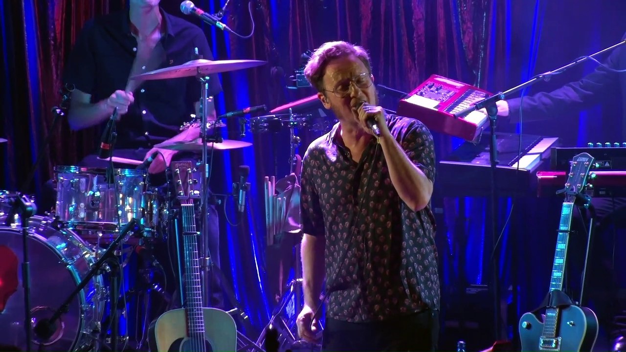 Mishima versiona en català 'Flowers', de Miley Cyrus