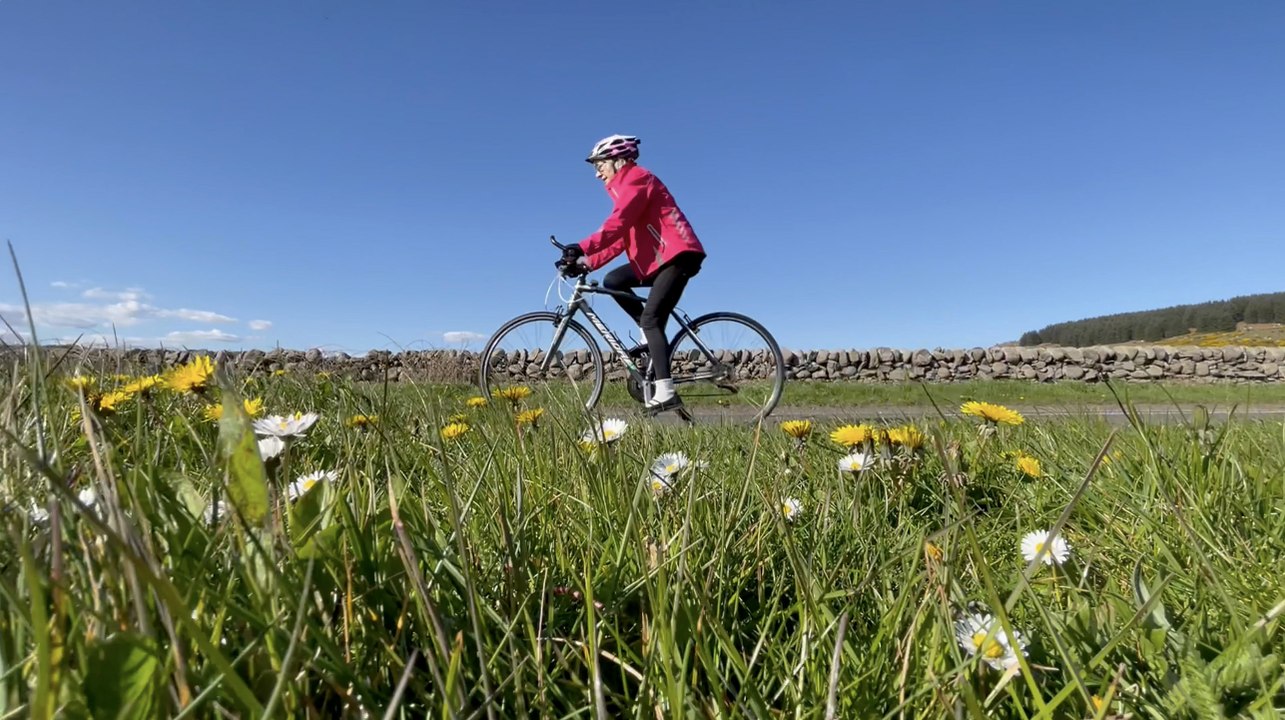Granny  Mave's 1000- mile round Scotland cycle challenge  for MacMillan Cancer Support