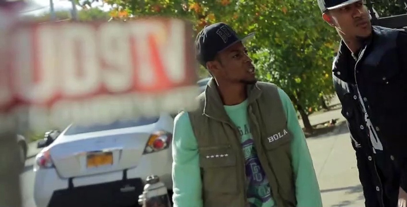 Money and violence S01 E13