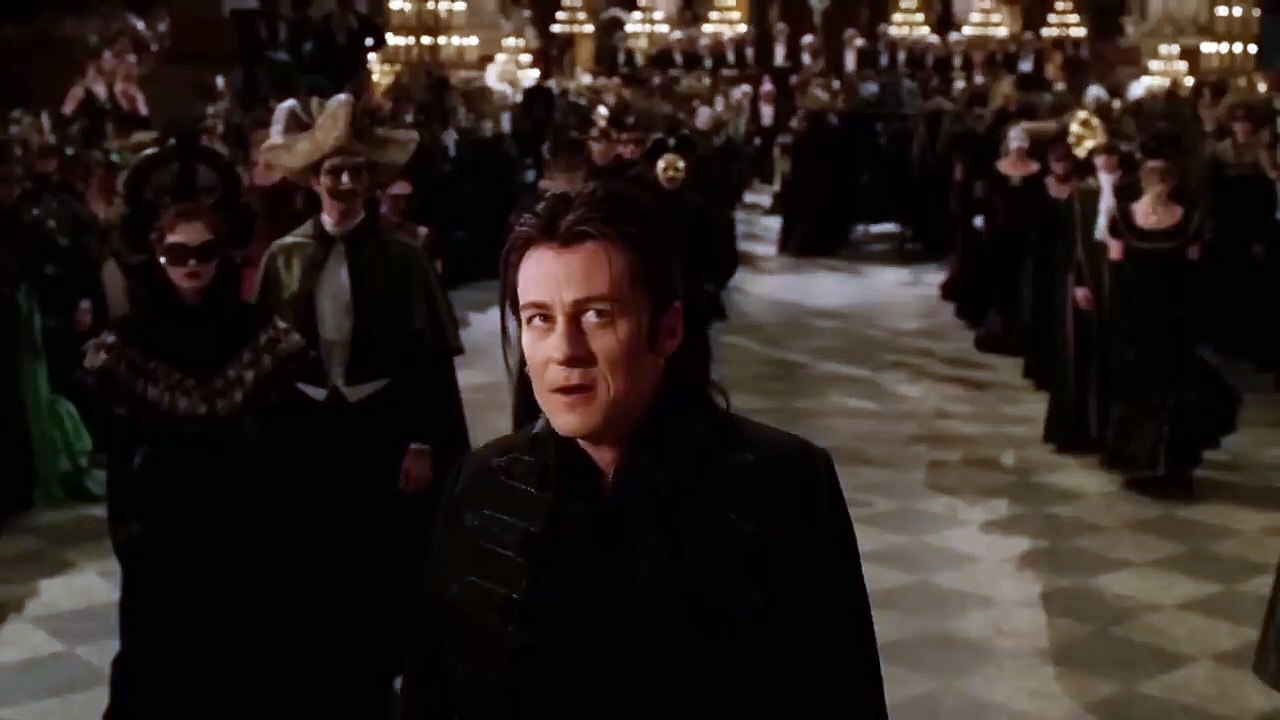 Van Helsing Movie Explained _ Full Timeline