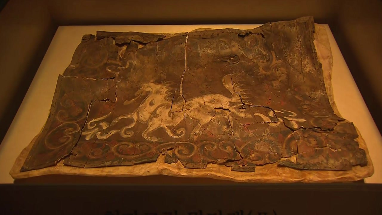 '천마총 발굴 50년' 되새긴다...천마도 4점 첫 동시 공개 / YTN