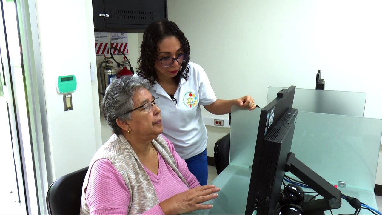 Adultos mayores y computación