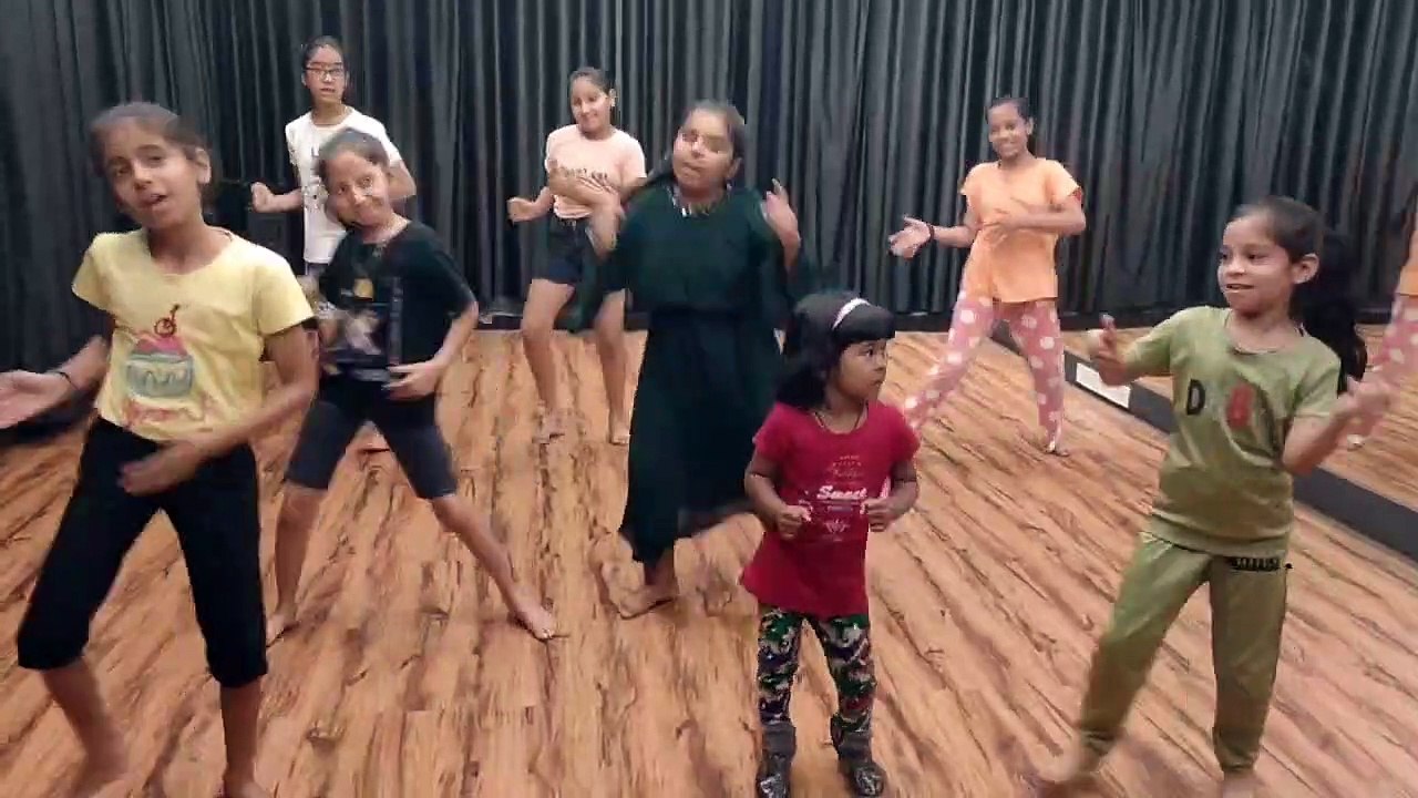 Youngsters Mastering Classical & Hip-Hop Dance Styles 🕺💃