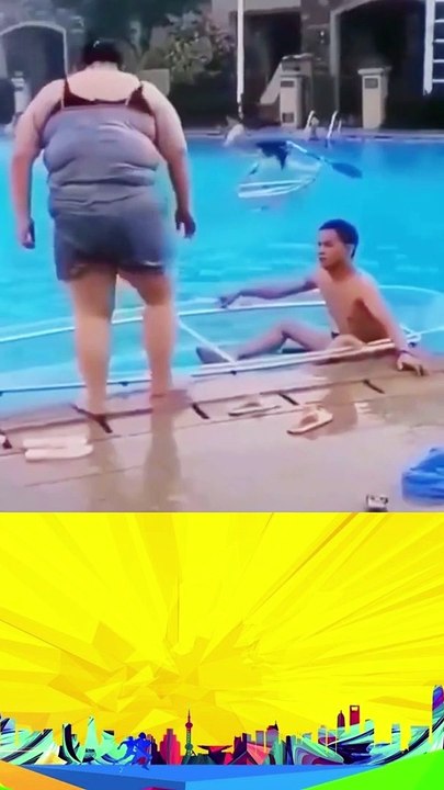 funny Videos While Swimming in the Pool #funnyreels #funnyreelsvideo #funnyvideos #funnyvideosdaily #funnyvideo #videolucu