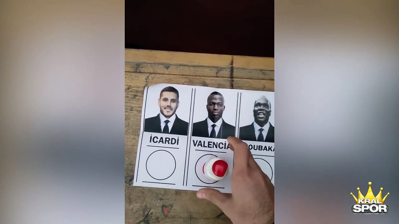 Fenerbahçe taraftarı Enner Valencia'ya oy verdi