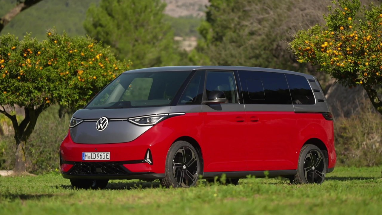 World premiere of the new Volkswagen ID. Buzz GTX with 4MOTION all-wheel drive