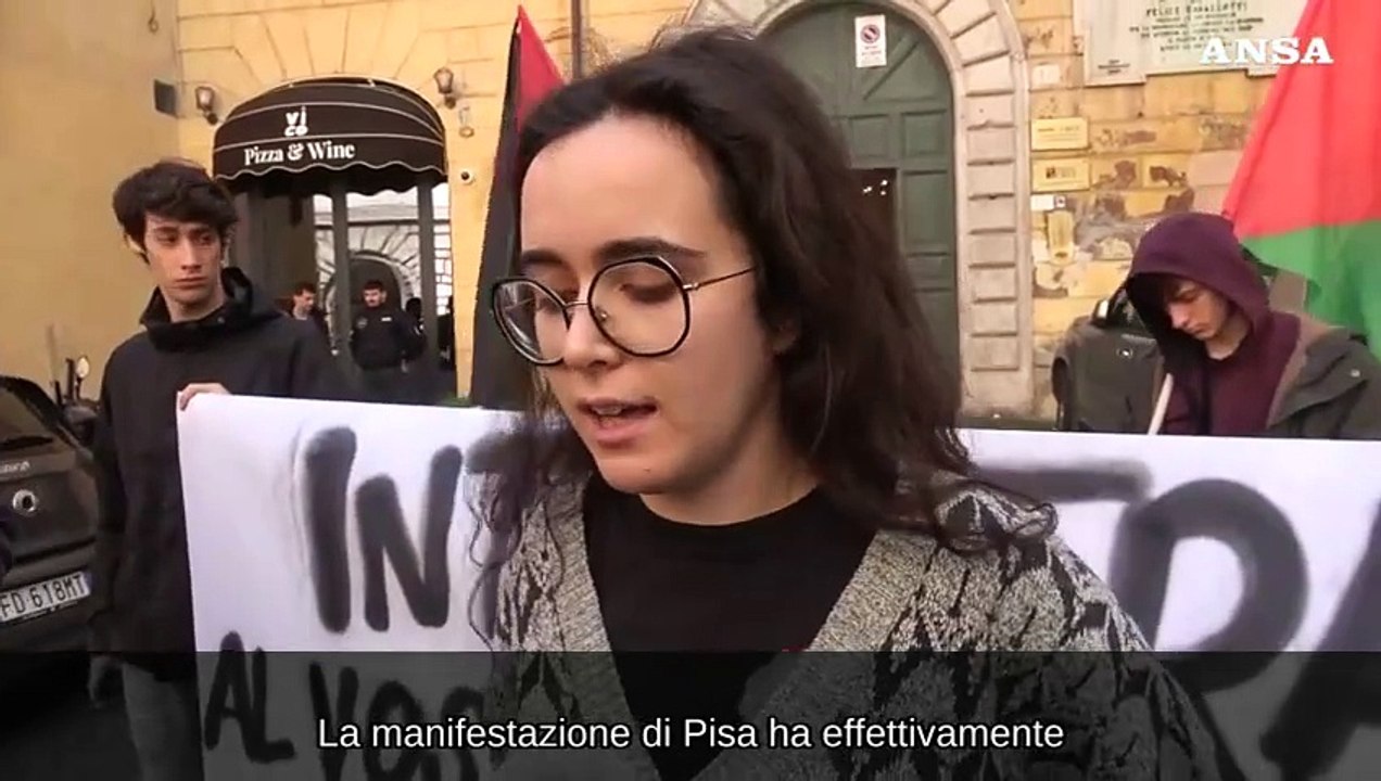 Universita', gli studenti davanti al Crui: "Grande solidarieta' da Pisa dopo manganellate"