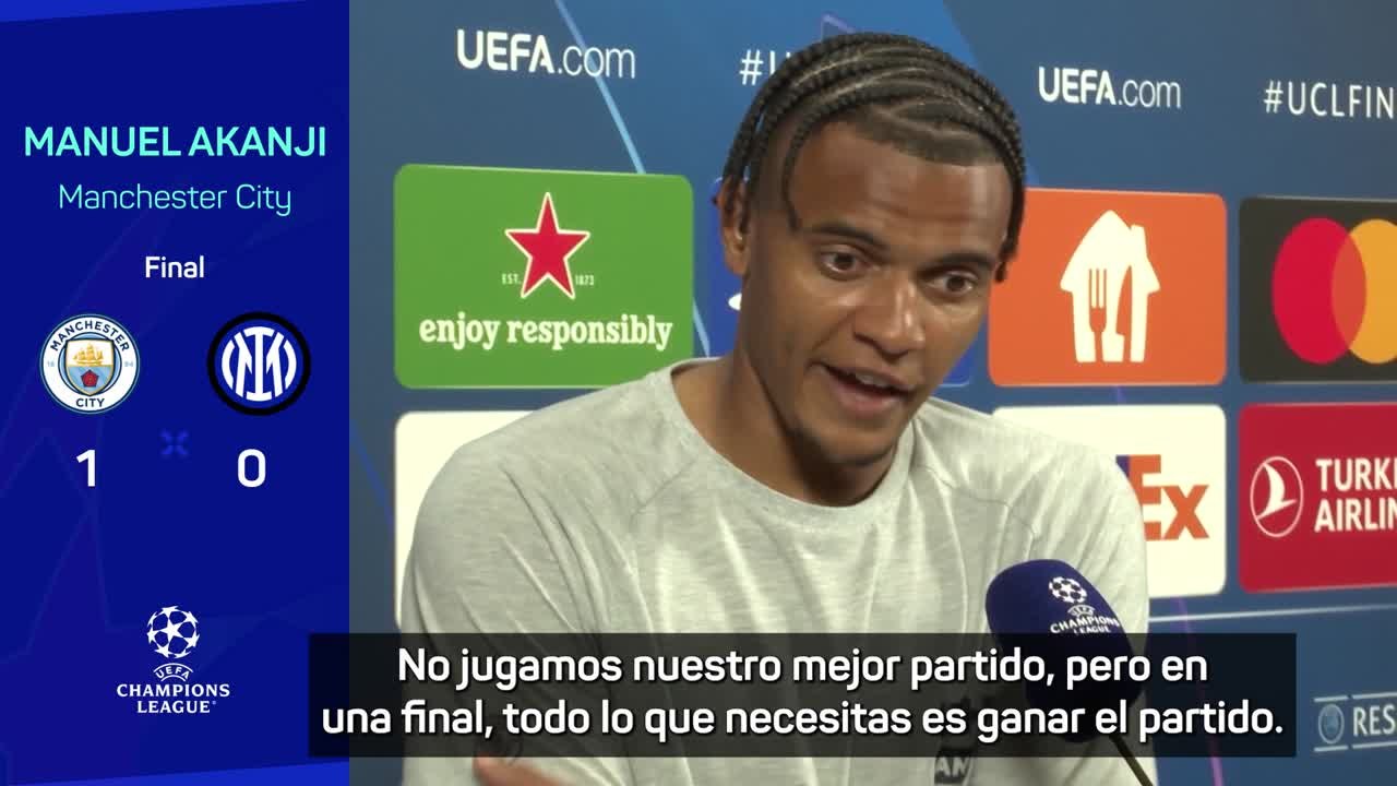 Akanji: "Stones regateó hoy como Maradona"