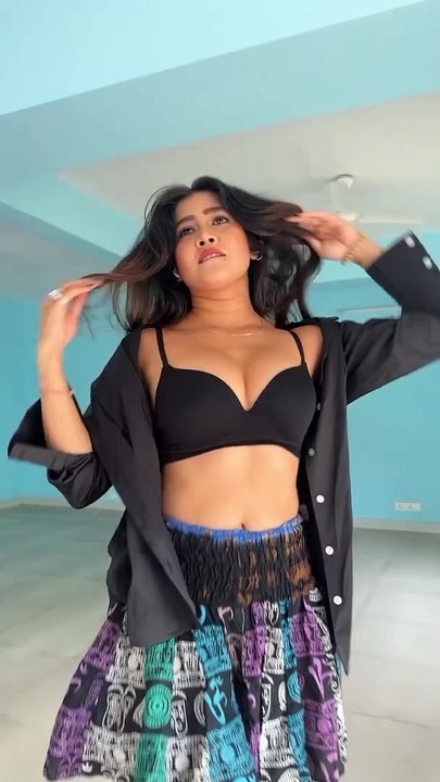 Sofia Ansari (@sofia9__official) • Instagram photos and videos