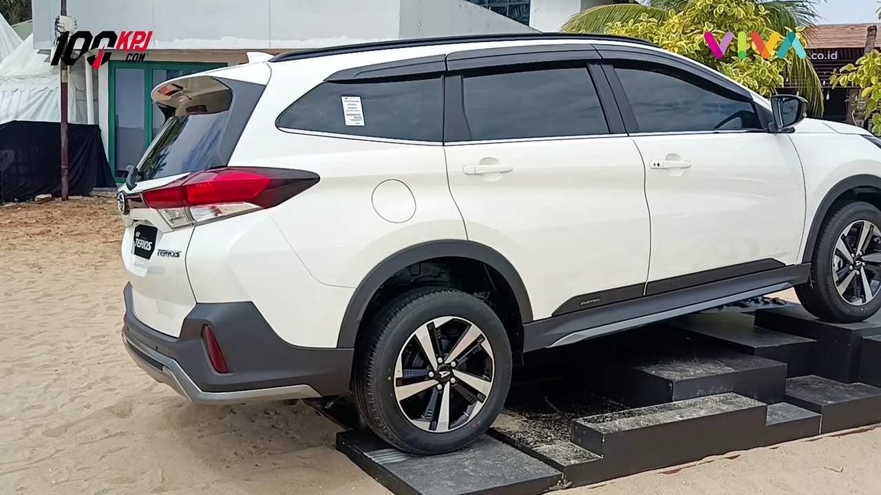 Fitur Gokil NEW TERIOS 2023, Bikin Toyota Rush Mewek?