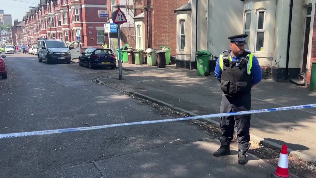 무차별 연쇄 살인에 교통사고까지...관광도시 英 노팅엄 '충격' / YTN