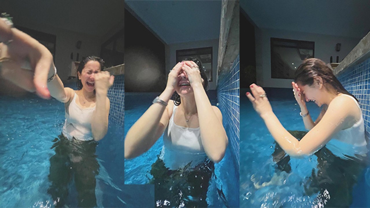 Pakistani Actress Hania Aamir Swimming Video Troll Viral, Fans ने कहा- शर्म नहीं...| Boldsky