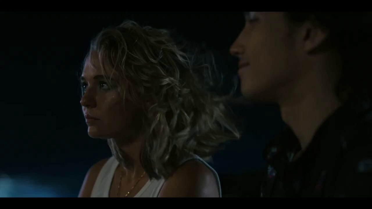 I Know What You Did Last Summer | Lennon at the top of the cliff,