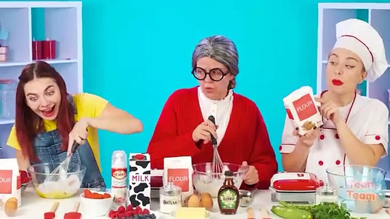 Ich vs Oma: Koch-Challenge | Einfache Geheime Hacks und Gadgets von TeenTeam Challenge