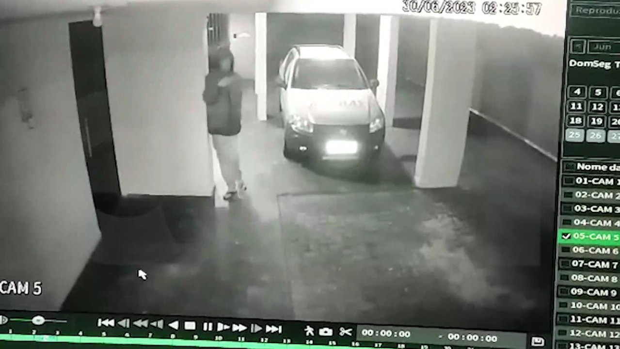 Ladrão furta bicicleta OGGI em condomínio no Parque São Paulo