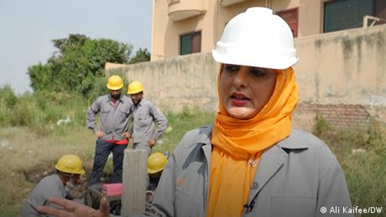 Pakistan: Female aerospace engineer tackles global warming