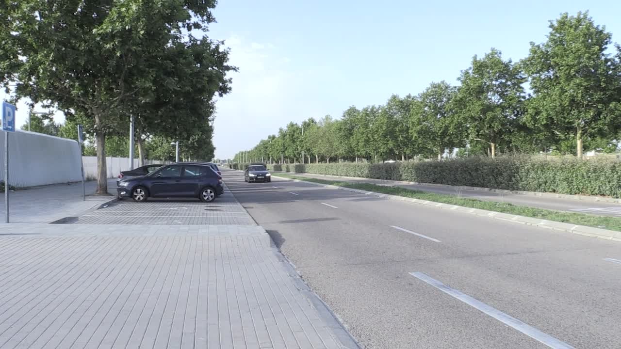 REAL MADRID | El GESTO de FRAN GARCÍA FIRMANDO al llegar y al salir | DIARIO AS