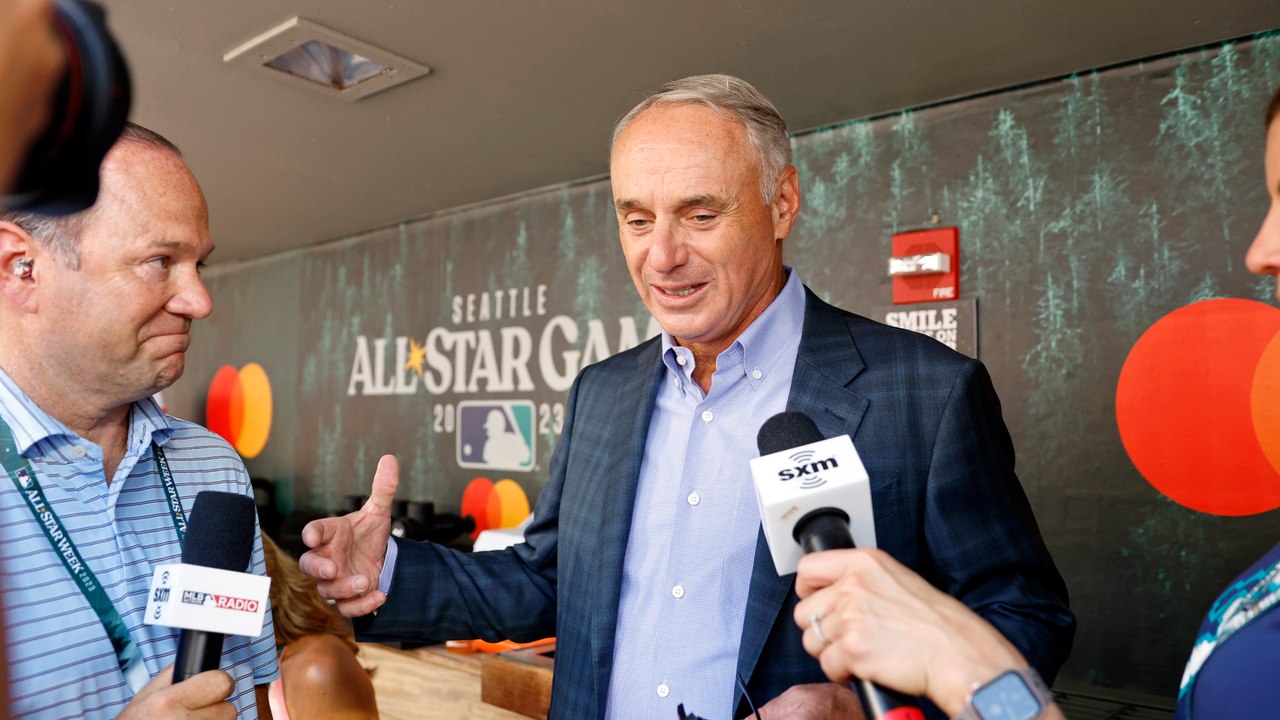 Should MLB Change The Pitch Clock For The Playoffs?