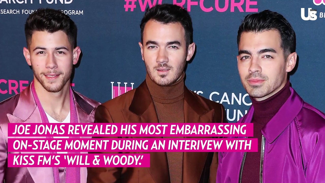 Joe Jonas Pooped On Stage